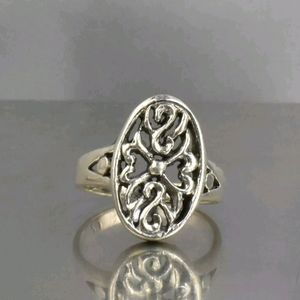 Sterling unique Artisan ring size 7.75
